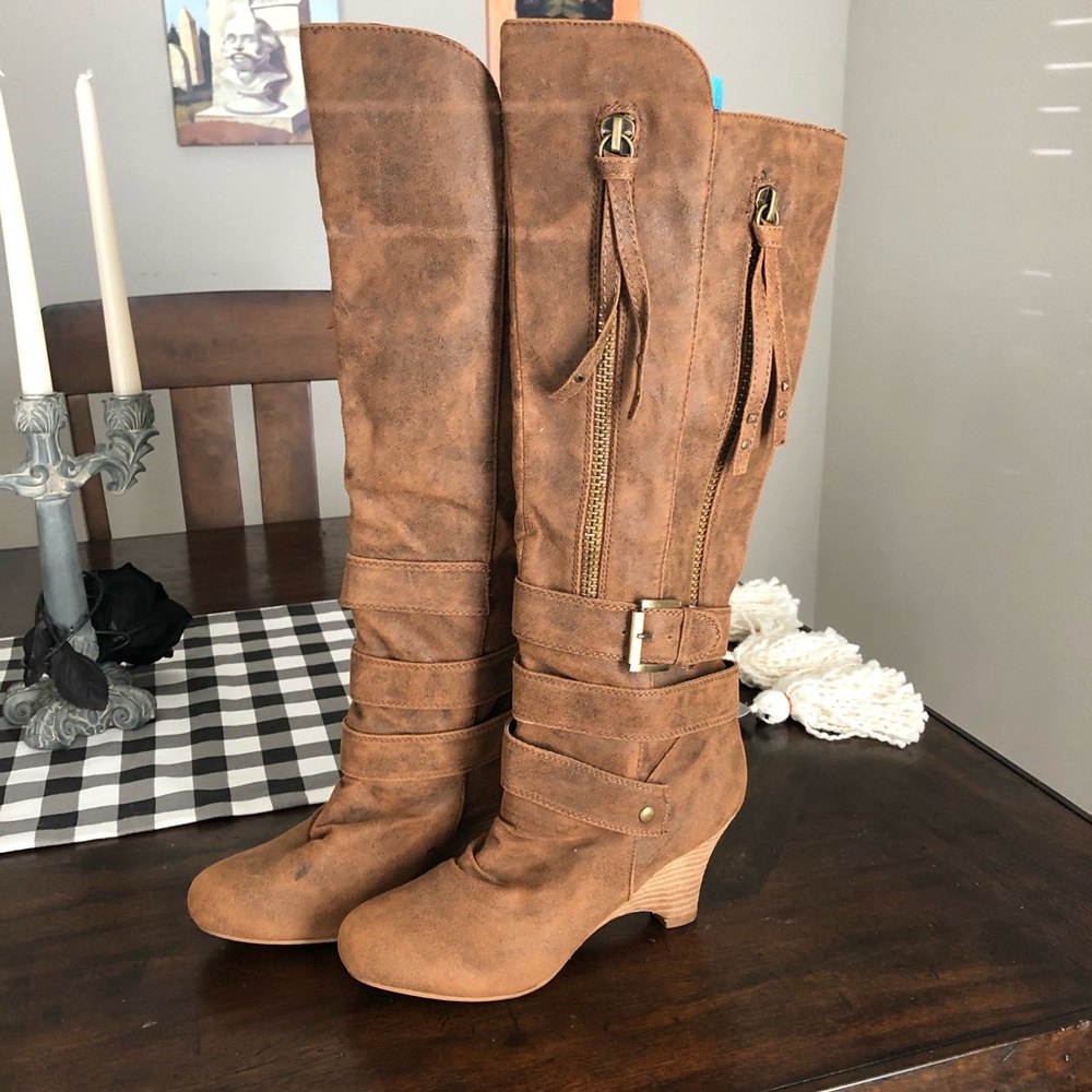 Like new brown wedge heeled boots